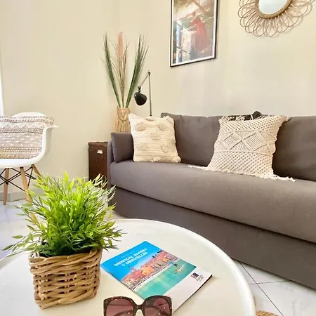 Apartment La Pietonne